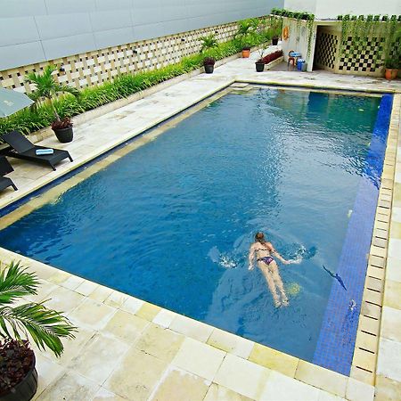 Premier Basko Hotel Padang  Exterior foto