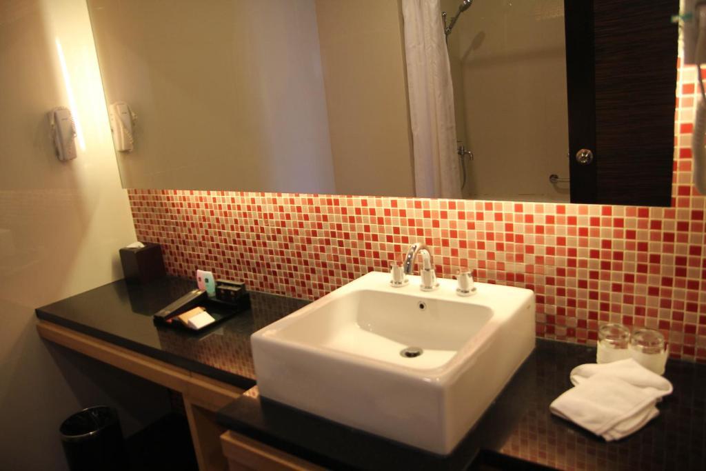 Premier Basko Hotel Padang  Habitación foto