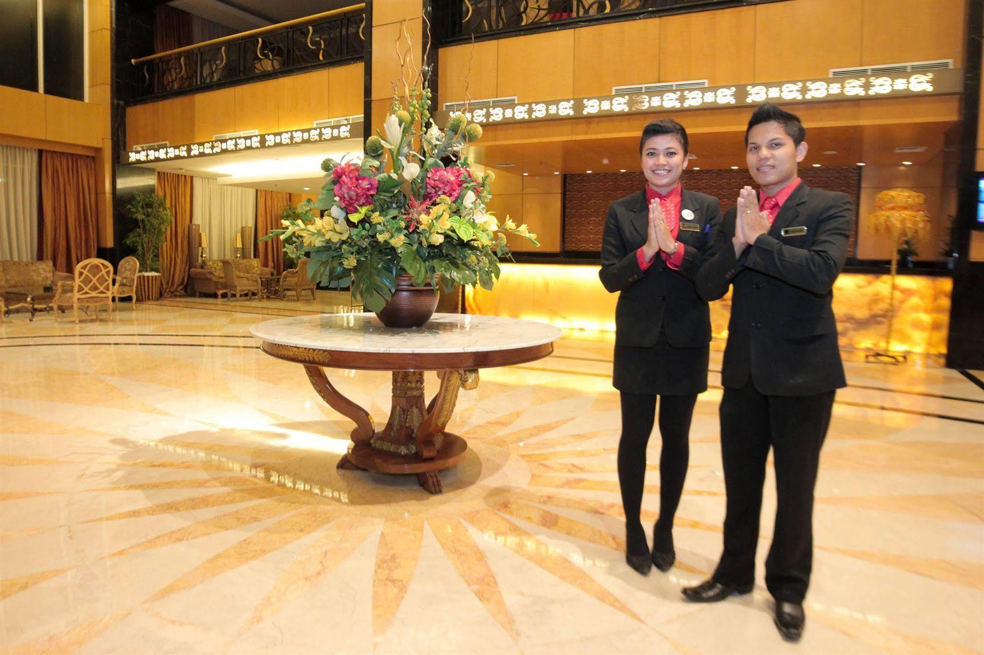 Premier Basko Hotel Padang  Exterior foto